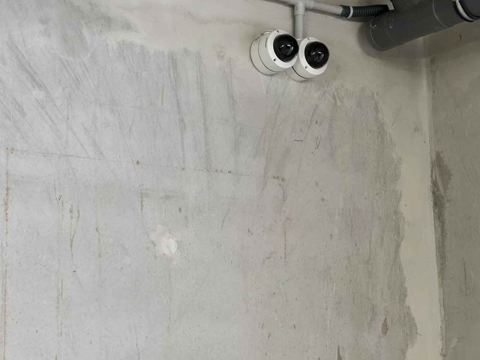  Installation de caméra dans une copropriété à Marseille