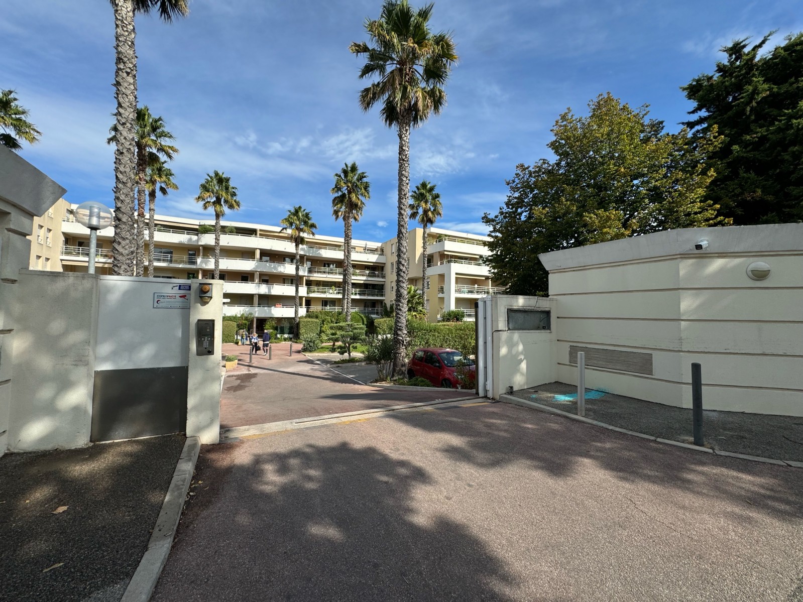 installion de caméras dans une copropriété à Marseille 