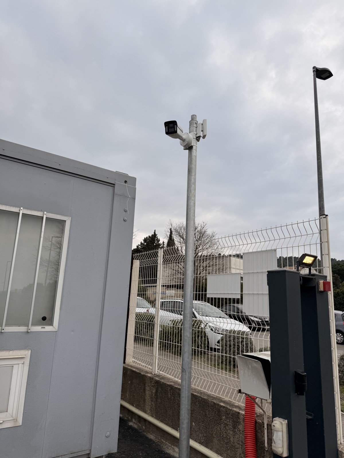  installation sur un site de récupération de métaux de caméra thermique pour  l’analyse thermographique 