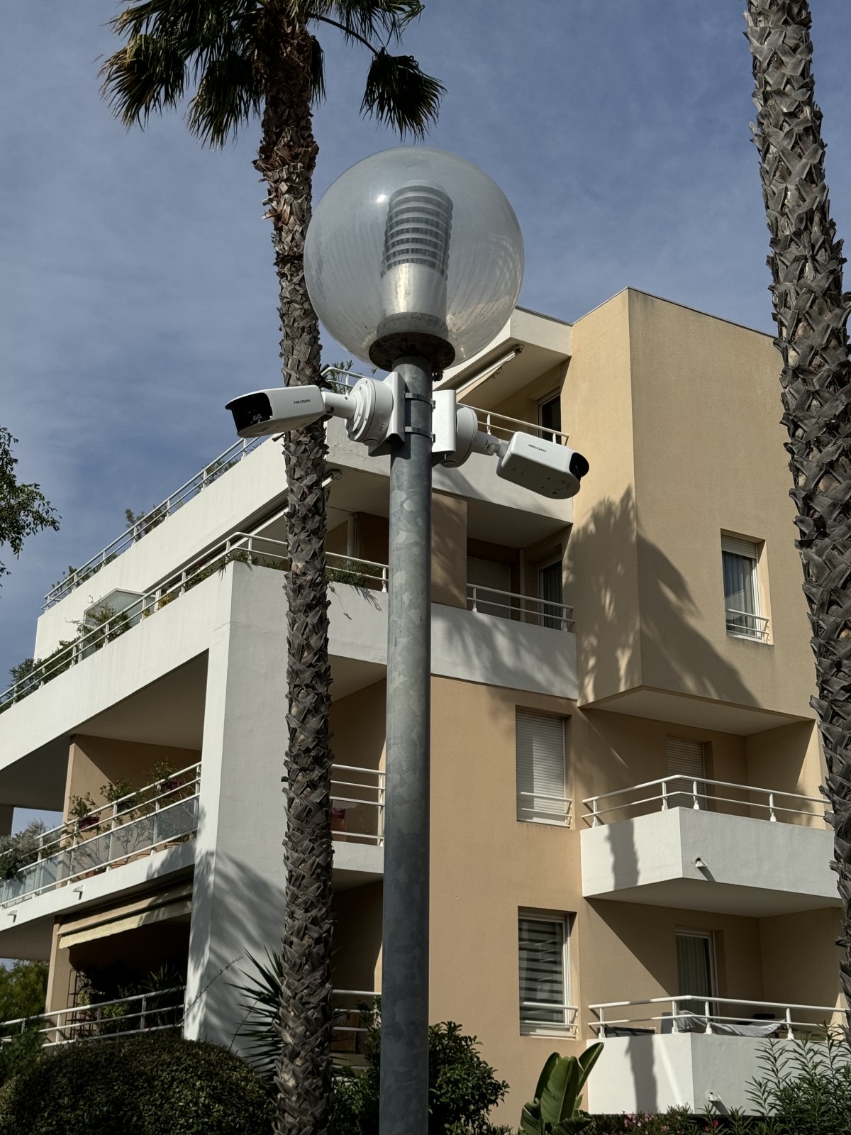 installion de caméras dans une copropriété à Marseille 