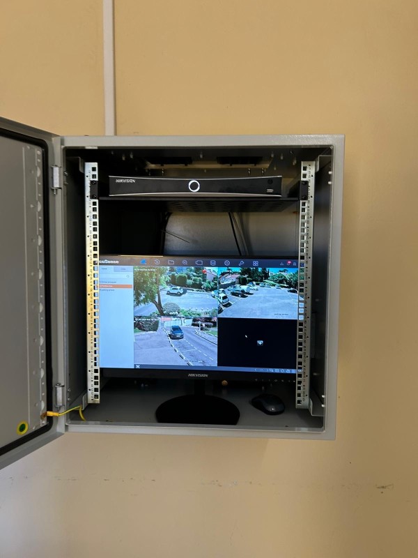  Installation de caméra dans une copropriété à Marseille 