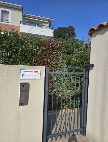 Installation caméra, 4K dans une Copropriété à marseille