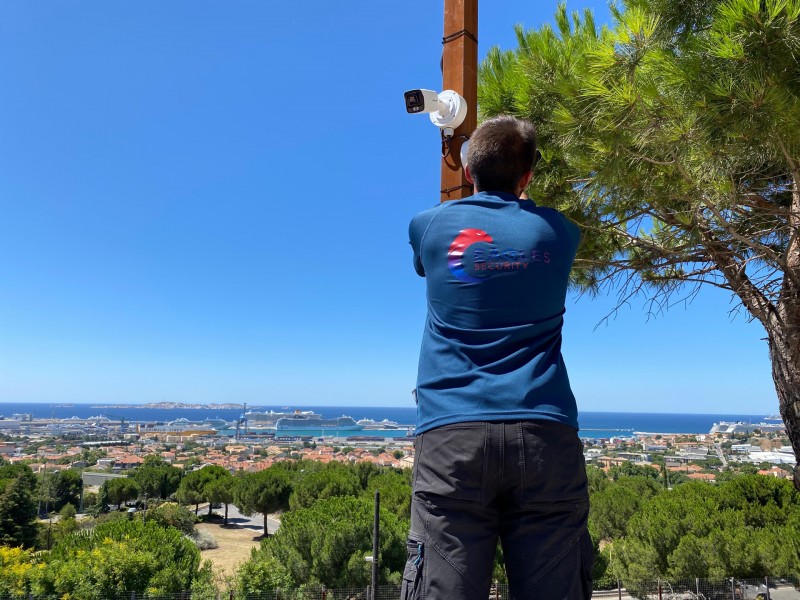 Installation de caméras 4K avec vision nocturne en couleur