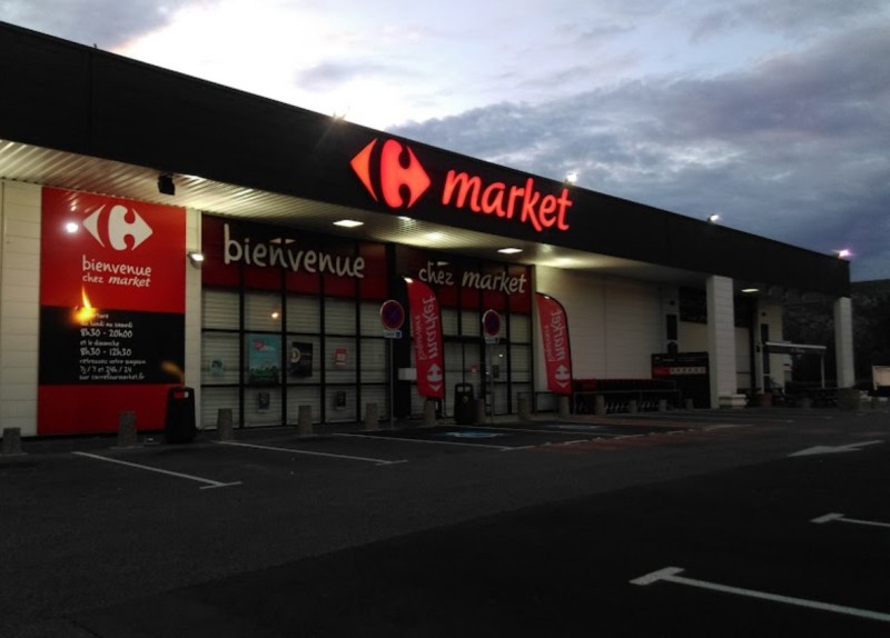 installation caméras détection de vols , système de contrôle d’accès et alarme anti intrusion
 